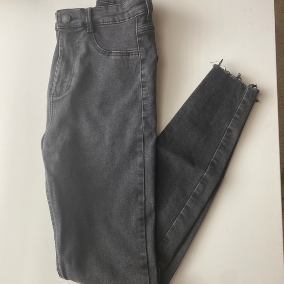 Zara High Waisted Distressed Jeans, Size 4 - Picture 7 of 7